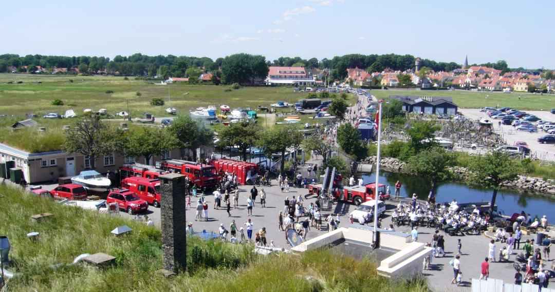 Navy Day, Dragr Fort - Dines Bog